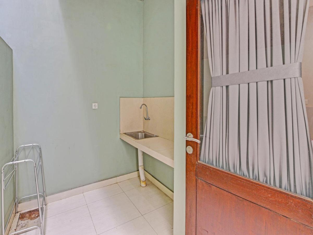 Capital O 91410 Matara Kuta Residence BALI Exteriör bild